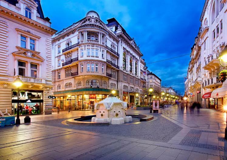 Your One And Only Beograd Ngoại thất bức ảnh